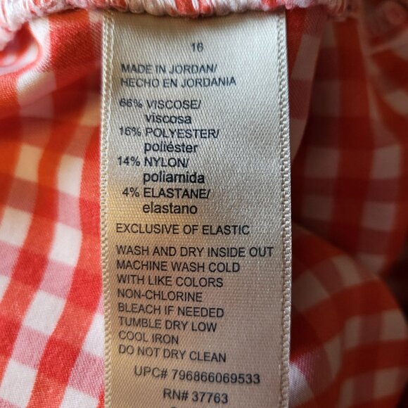 Rafaella Comfort Stretch Pull On Bermuda Shorts Size 16 Dubarry Red - Picture 5 of 7